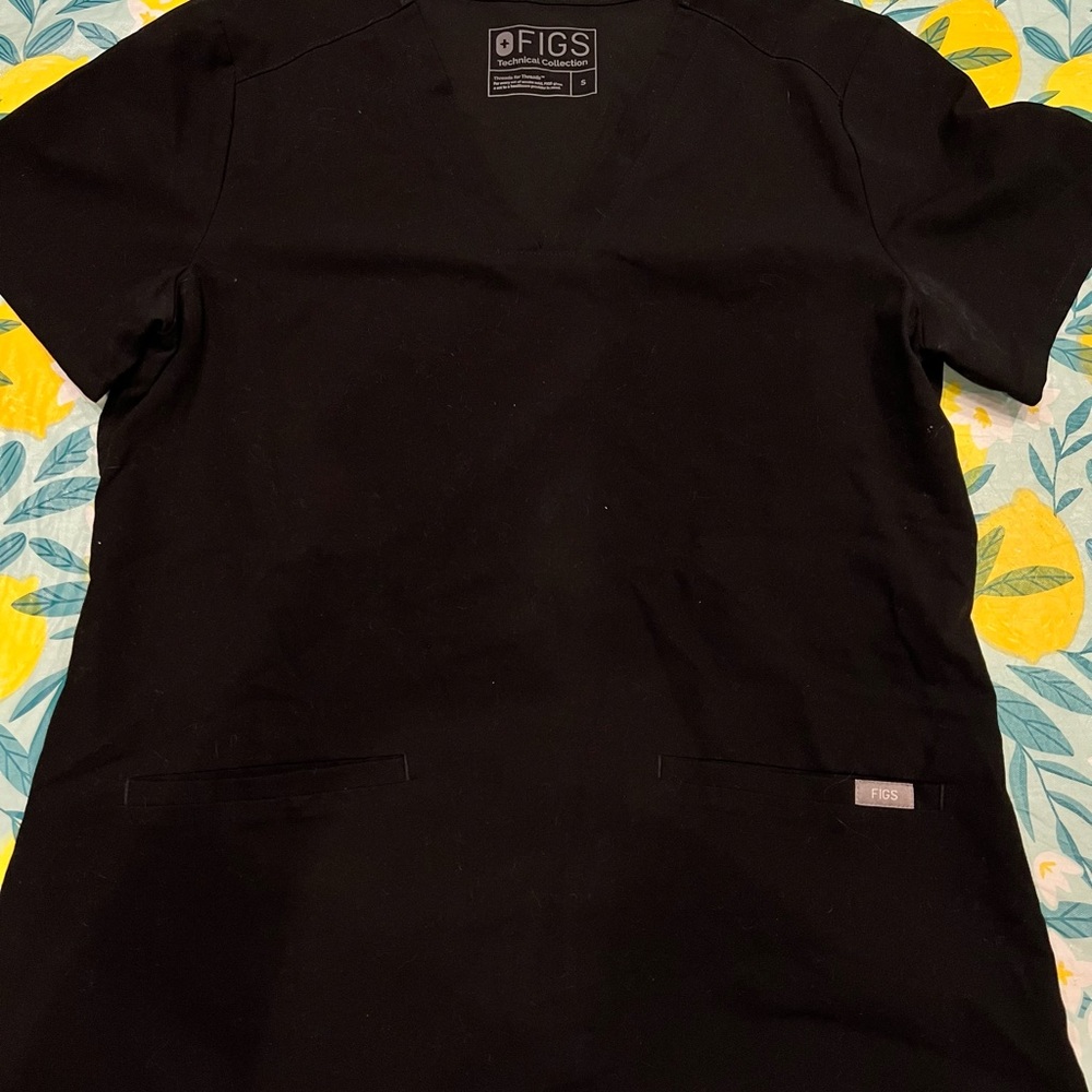 Scrub top